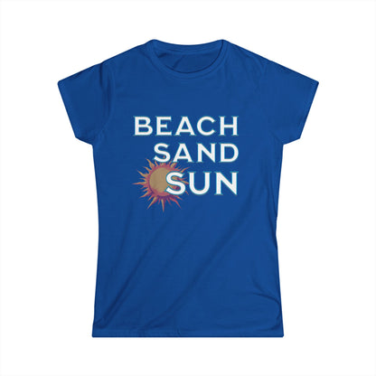 Navy women's crewneck tee with short sleeves and “BEACH SAND SUN” graphic.